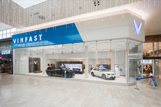 VinFast khai trương cửa hàng đầu tiên tại Canada: Thiết kế phong cách tối giản, tích hợp công nghệ tiên tiến