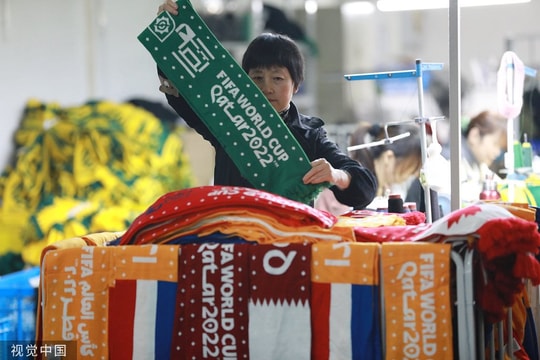 Công ty Trung Quốc chi 1,4 tỷ USD tài trợ World Cup, fan trêu đùa: 'Ngoài đội tuyển bóng đá ra thì thứ gì ở TQ cũng đều dự World Cup hết rồi'