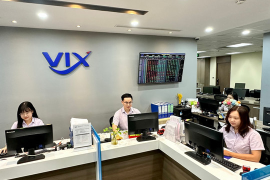 Nhóm cổ đông liên quan đến ông Nguyễn Văn Tuấn muốn bán hơn 135 triệu cổ phiếu Chứng khoán VIX