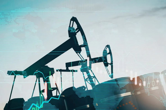 Loạt rủi ro từ nguồn cung đang quay lại 'gõ cửa', thị trường dầu thô đang khó lường hơn bao giờ hết