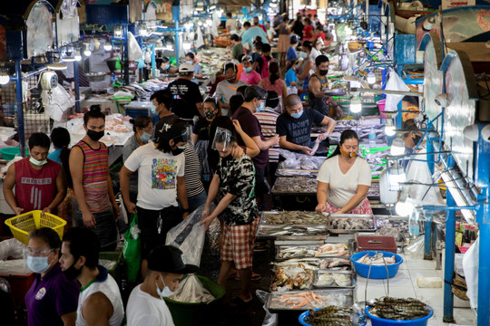 Tổng thống quốc gia Đông Nam Á này cho biết lạm phát “đang mất kiểm soát”