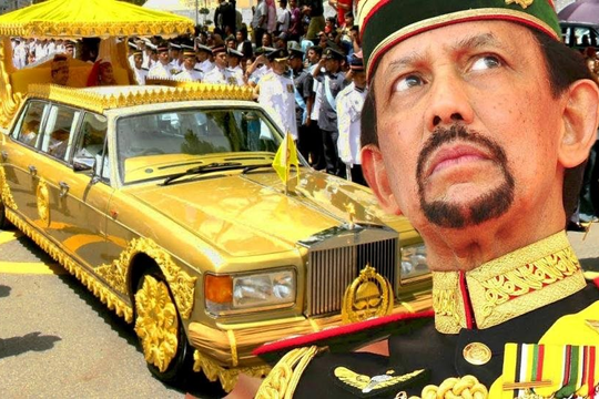 Vị vua giàu có gấp 15 lần Quốc vương Qatar: Thu nhập 100 USD/giây từ dầu mỏ, sống tại cung điện lớn nhất thế giới, từng tổ chức đua xe Ferrari vào lúc nửa đêm 