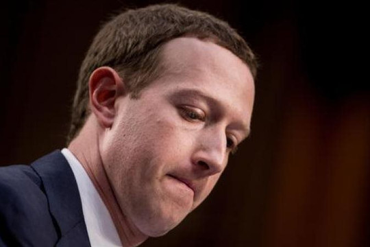 Biết mười mươi bê bối nhưng giấu nhẹm, Mark Zuckerberg thừa nhận bản thân bất lực, không thể bảo vệ khách hàng