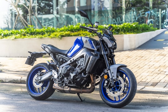 Chi tiết Yamaha MT-09 2022: 'Phượt thủ đường phố' trở lại