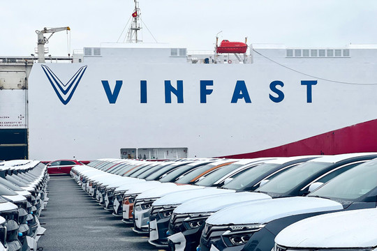 Dự toán VinFast nộp gần 6.000 tỷ đồng vào ngân sách nhưng chỉ thu được một nửa, thuế đất giảm, thu ngân sách của Hải Phòng giảm hơn 5.000 tỷ đồng