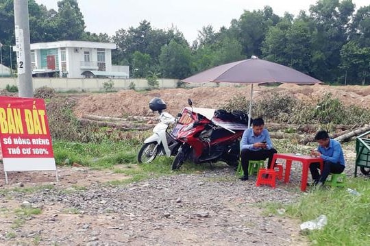 Bộ Xây dựng: Giá bất động sản vẫn giữ ở mức cao
