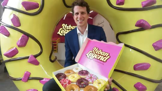 Một startup đồ ăn vặt lành mạnh tại Anh đang thách thức các thương hiệu lâu đời, từ Krispy Kreme đến Nutella