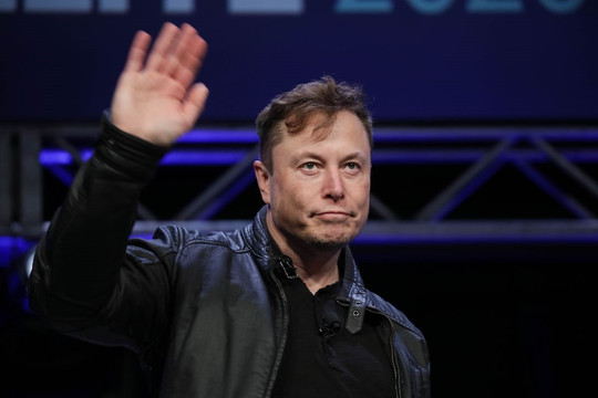  Elon Musk lần đầu nhận sai kể từ khi nắm quyền Twitter: "Tôi cũng chỉ là nhân viên mới"