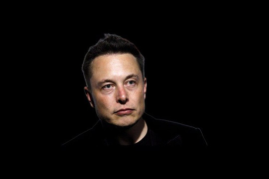 Hết thời 'thét' giá theo tuần, Elon Musk ê chề từ bỏ chiến lược từng là duy nhất, hạ giá bán lần đầu tiên trong lịch sử 