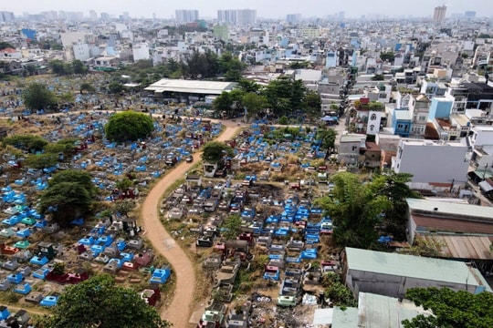 Toàn bộ diện tích nghĩa trang Bình Hưng Hòa sẽ làm công viên trường học