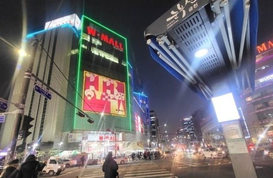 "Uy lực" của du khách Trung Quốc: Một trung tâm thương mại lớn của Hàn Quốc sắp bị xóa sổ vì họ... không đến