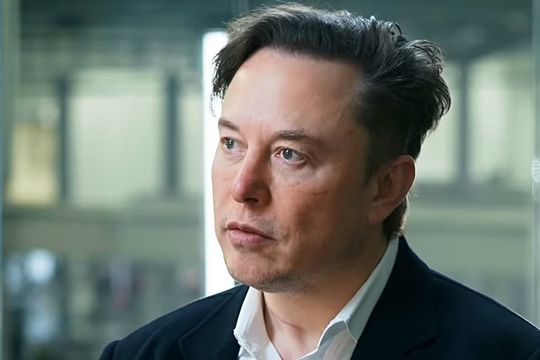 Elon Musk thừa nhận các hãng xe Trung Quốc là đối thủ lớn nhất của Tesla, khen là 'đối thủ xứng tầm thế giới'