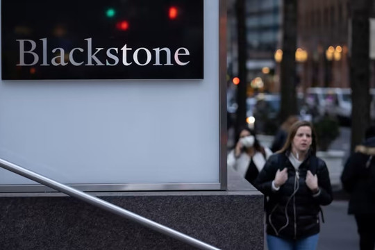 Blackstone bị nhà đầu tư đòi rút 5 tỷ USD