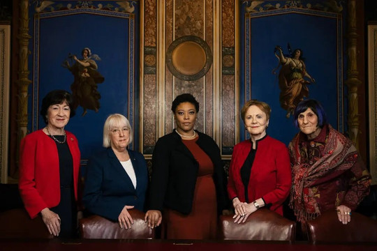 Dẫn đầu nỗ lực ngăn chặn thảm hoạ tài chính: Hé lộ chân dung nhóm phụ nữ "quyền lực và bí ẩn" tại Quốc hội Mỹ