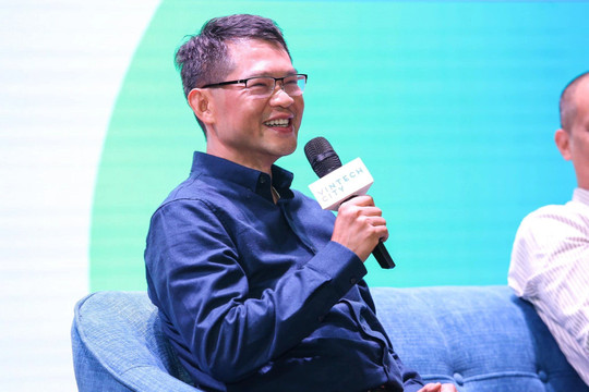 Ông Trương Quốc Hùng - Founder & CEO VinBrain: Trước giờ, Microsoft chưa ký hợp tác chiến lược R&D ở Việt Nam, đây là một bước đột phá