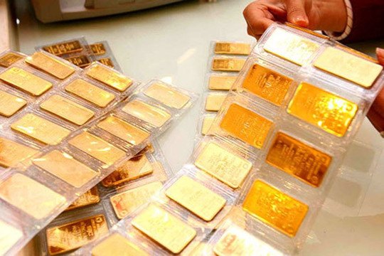 Giá vàng thế giới chạm mức thấp nhất trong 5 tuần