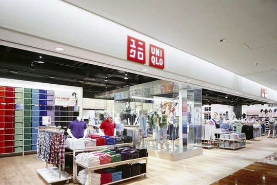 Bị chê chìm nghỉm, Uniqlo vẫn cố trụ lại ở Mỹ: Tăng gấp 3 số cửa hàng, bắt đầu từ việc cho mọi người biết ‘mình là ai’
