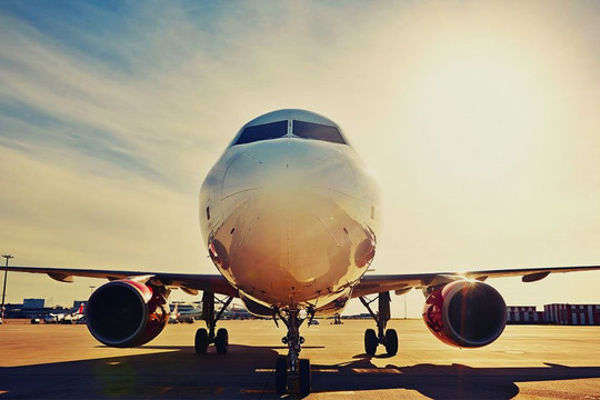 Nhiên liệu “đắt đỏ”, ngành hàng không gặp khó trước mục tiêu giao thông xanh