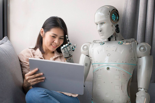 Nghề mới ‘hot’ và lạ nhất ngành công nghệ: Chỉ cần nói chuyện với AI có thể kiếm đến gần 8 tỷ đồng/năm