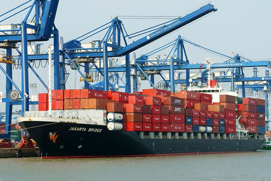 Việt Nam và hàng loạt quốc gia châu Á giảm xuất nhập khẩu
