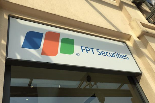 Chứng khoán FPT đặt mục tiêu lợi nhuận 2023 giảm 34% so với cùng kỳ, dự kiến phát hành gần 20 triệu cổ phiếu thưởng