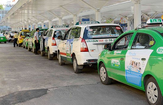 Bức tranh thị trường taxi Việt ra sao trước khi ‘tân binh’ 3.000 tỷ của ông Phạm Nhật Vượng gia nhập?