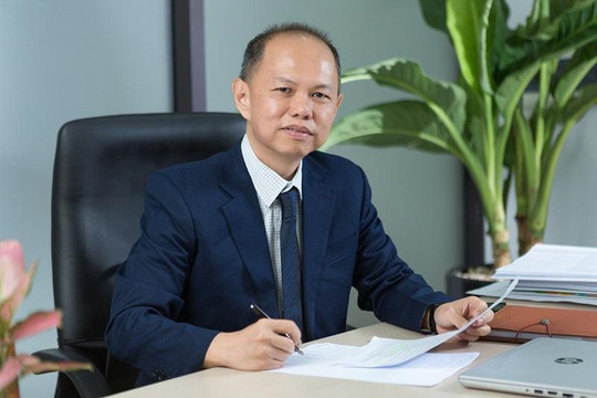 Trước khi thành Tân CEO Novaland, tên tuổi ông Dennis Ng Teck Yow đi liền với những dự án bất động sản đình đám nào?