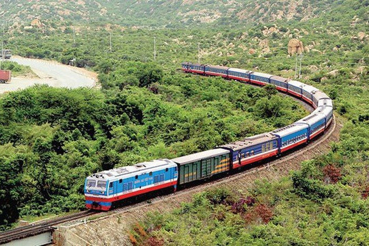 Đường sắt Việt Nam bổ sung thêm 52 đoàn tàu trên các tuyến để phục vụ kỳ nghỉ lễ 30/4 – 1/5