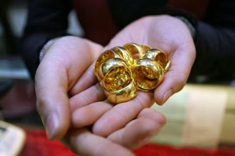 Chuyển sang tích trữ vàng nhẫn, người dân có lãi nhiều hơn nắm giữ vàng SJC