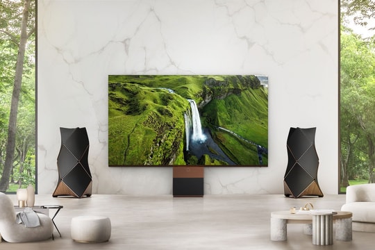 Mẫu TV 136 inch dành riêng cho giới thượng lưu, giá gần 9 tỷ đồng tại Việt nam