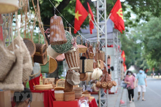 Lễ hội du lịch Hà Nội: Hành trình tìm hiểu về di sản - kinh đô người Việt cổ tại thành Cổ Loa