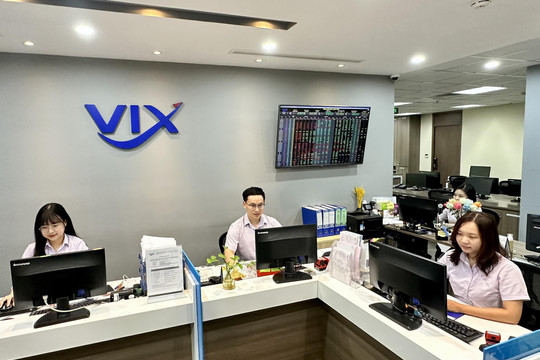 Chứng khoán VIX lên kế hoạch lợi nhuận 2023 tăng 73%, dự kiến chia cổ tức và thưởng cổ phiếu tổng tỷ lệ 15%