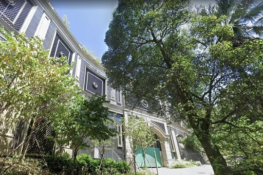 Từng “nổi đình nổi đám” khi mua ngôi nhà đắt nhất Hồng Kông, tỷ phú Trung Quốc ê chề khi bị ngân hàng tịch thu căn biệt thự 271 triệu USD
