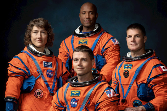 Sau nửa thế kỷ đình trệ, NASA vừa tuyển được 4 người để đưa trở lại mặt trăng