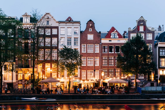 Chuyện lạ: Amsterdam chạy chiến dịch 'Stay Away', 'đuổi' bớt khách du lịch, biết lý do nhiều người ủng hộ nhiệt tình