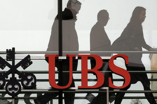 Đoán trước tương lai, Chủ tịch của UBS đã lên kế hoạch sáp nhập Credit Suisse từ nhiều năm trước: Hé lộ những toan tính sâu xa