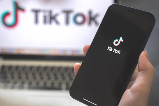 Cách TikTok Việt Nam kiểm duyệt nội dung: Hàng trăm kiểm duyệt viên làm việc 24/7, công nghệ tự động, thêm tính năng mới với tài khoản vị thành niên