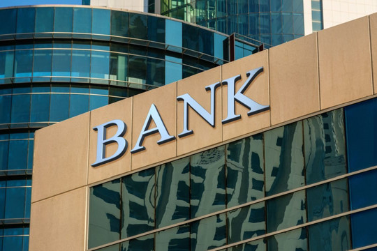 Ba ngân hàng lớn nước Mỹ báo cáo lợi nhuận ngoạn mục, nhưng các nhà đầu tư vẫn ‘giữ cái đầu lạnh’