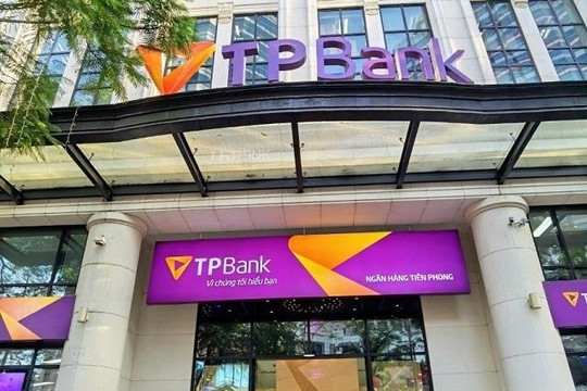 TPBank lãi trước thuế gần 5.000 tỷ đồng trong 9 tháng đầu năm, cho vay khách hàng tăng 12% 
