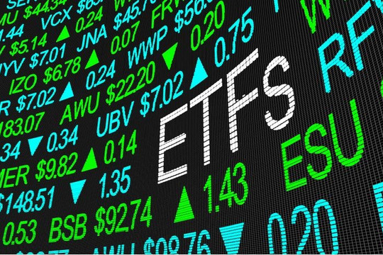 12 ETF nội trên thị trường sẽ mua bán cổ phiếu ra sao trong kỳ cơ cấu tháng 4/2023?