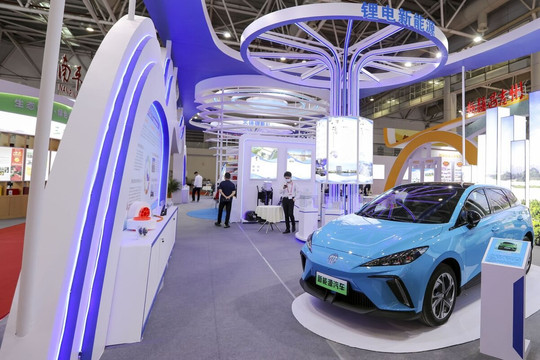 Xe điện Trung Quốc trỗi dậy: Bắt thương hiệu ngoại hoạt động dưới mác liên doanh, tự thiết kế, sản xuất từ A-Z khiến Porsche, BMW vỡ mộng bá chủ