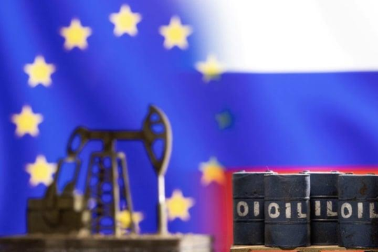 Thêm 1 khách sộp đam mê dầu giá rẻ của Nga, nhập khoảng 100.000 thùng/ngày