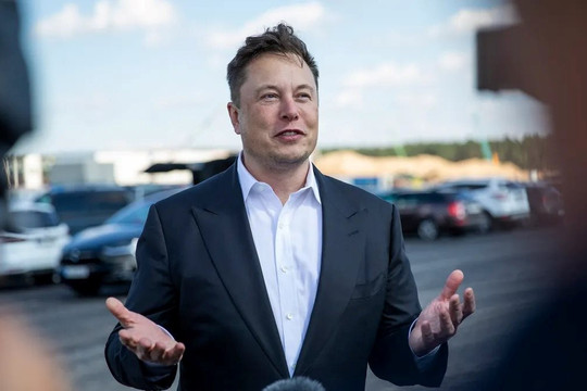 Ô tô ở Việt Nam giảm giá 100 triệu đã là ghê, xe Tesla đã giảm 500 triệu chỉ sau 3 tháng – Elon Musk 'khùng' hay lại một chiến thuật thiên tài của 'Iron Man'?
