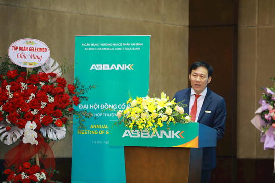 Chủ tịch ABBank: Ngân hàng bồi thường 223 tỷ cho FWD, không ép khách hàng mua bảo hiểm