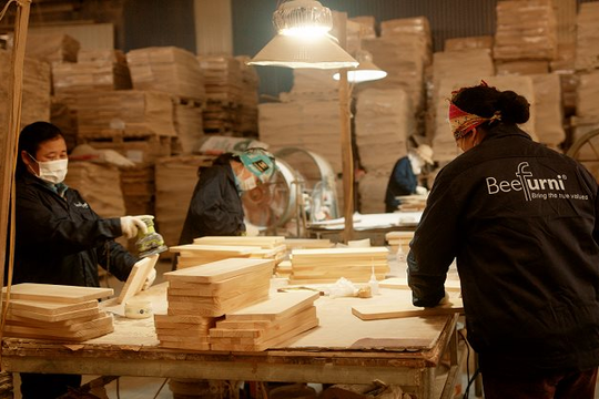 Tăng trưởng 300% trên Amazon, một hãng đồ gỗ Việt đi từ gia công đến tự chủ thương hiệu, tham vọng phủ sóng khắp nước Mỹ