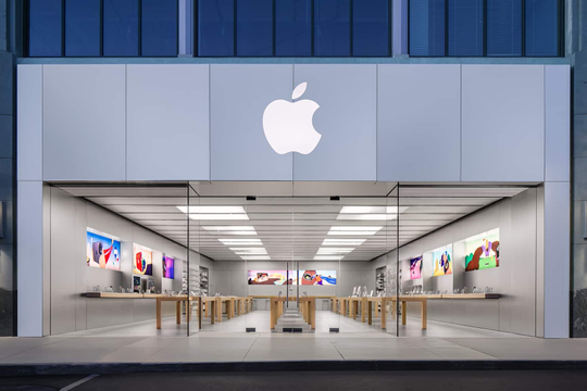 Apple Store mở cửa hàng trực tuyến tại Việt Nam, FPT Shop lên tiếng: Tự tin dịch vụ, giá cả cạnh tranh nhất thị trường