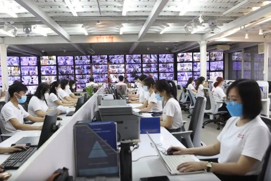 "Đột nhập" bên trong Nón Sơn - “Kingsman Việt Nam”: Phòng điều khiển 56 màn hình camera, giám sát nhất cử nhất động trong công ty