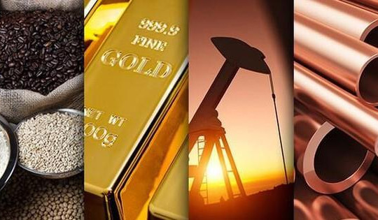 Thị trường ngày 16/5: Giá dầu, vàng, sắt thép, cao su, cà phê cùng tăng