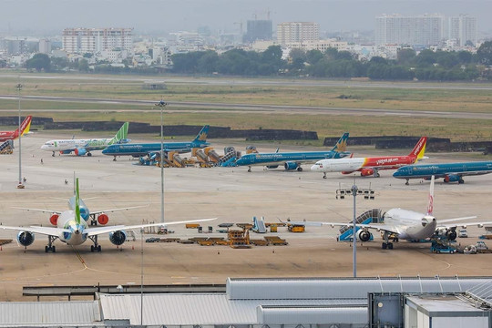 Lí do các hãng hàng không Việt Nam giảm bay tới Đài Loan (Trung Quốc)