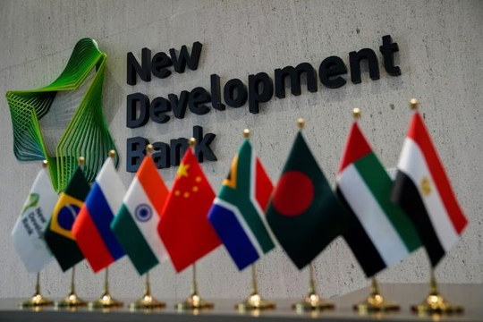 Các bộ trưởng BRICS gặp nhau, quyết tâm trở thành đối trọng với phương Tây ngày càng rõ nét